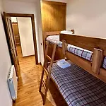 Apartamento Avet, Acogedor En *