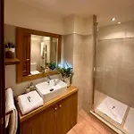 Apartamento Avet, Acogedor En *
